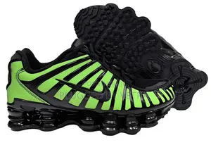 Nike Shox Colour Changer Thermal Insulator in 'Green Black Colourway'