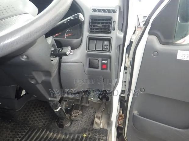 Mazda Bongo Truck - thumbnail 8