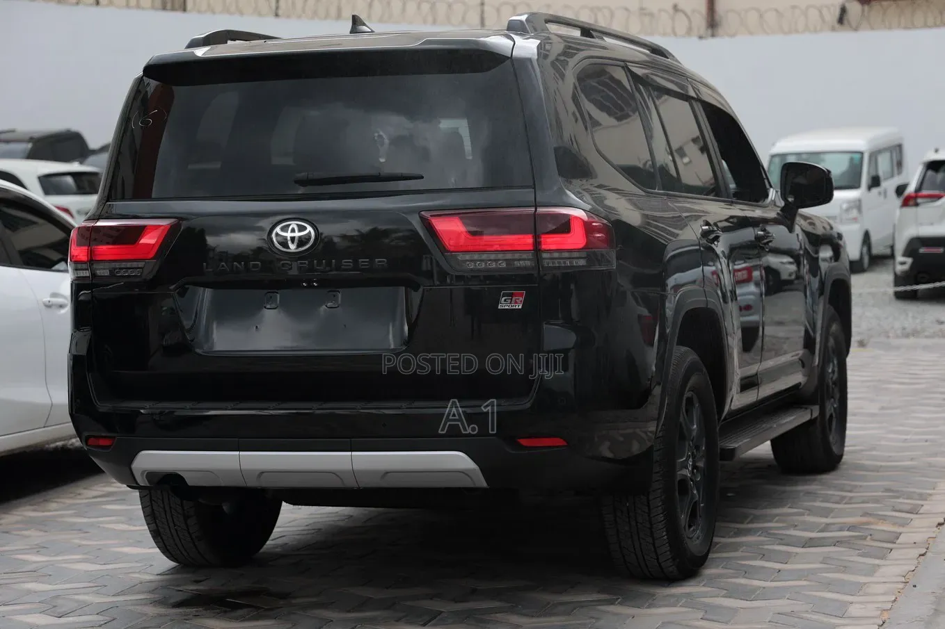Toyota Land Cruiser 3.3 Diesel 4WD 2022 Matt Black