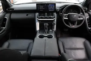 Toyota Land Cruiser 3.3 Diesel 4WD 2022 Matt Black