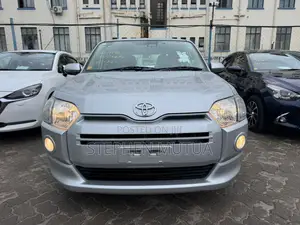 Toyota Succeed 2021 Silver