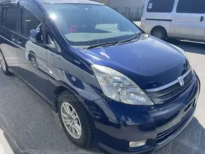 Toyota Isis Anm10 Nosecut 2004–2009 Original Ex-Japan