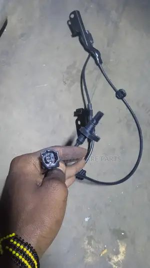 Abs Sensor Toyota Harrier 2018 Front