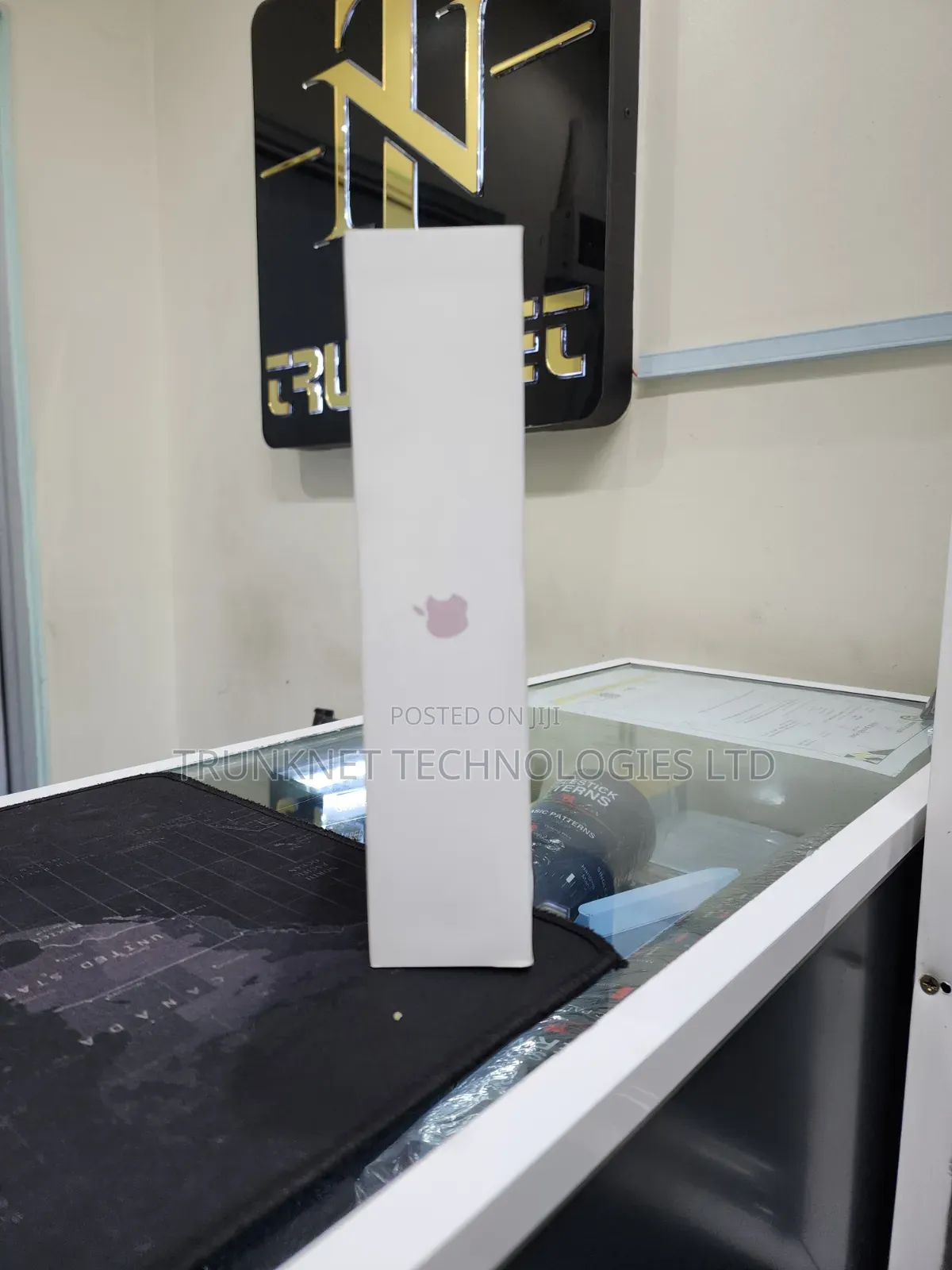 New Laptop Apple MacBook Neo 2026 8GB SSD 512GB