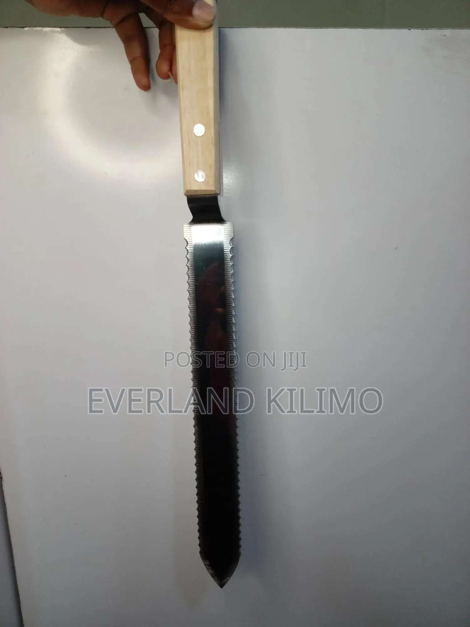 Bee Hive Honey Cutter