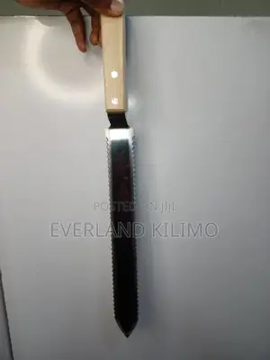 Bee Hive Honey Cutter