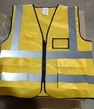 Reflector Vest With A Zip