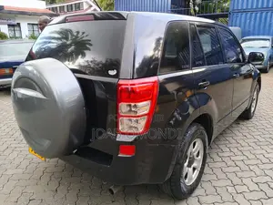 Suzuki Escudo 2006 Black