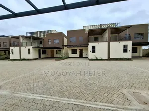 4bdrm Villa in Banana for rent