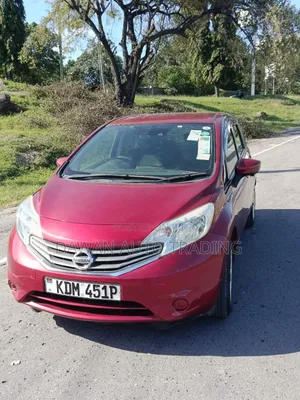 Nissan Note 2016 Red