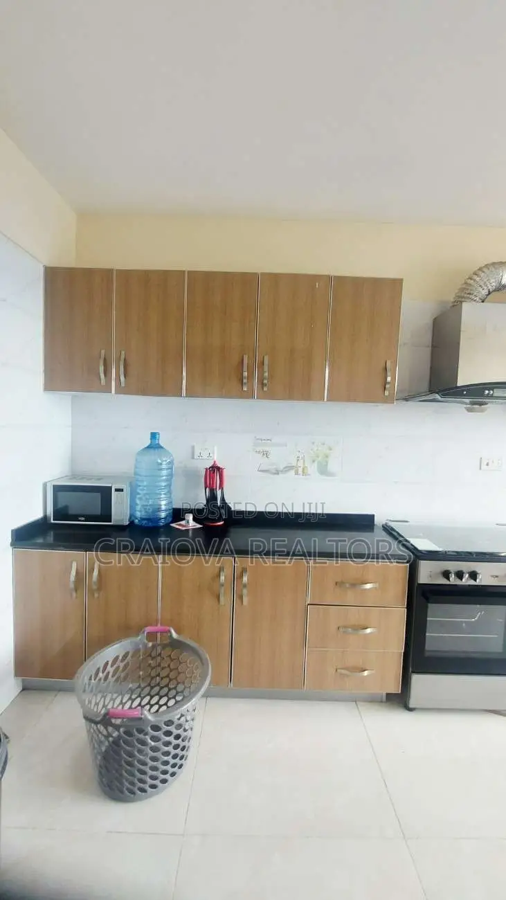 Furnished 3bdrm Penthouse in Valley Arcade for rent
