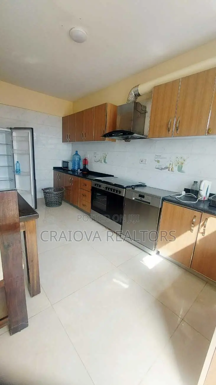 Furnished 3bdrm Penthouse in Valley Arcade for rent