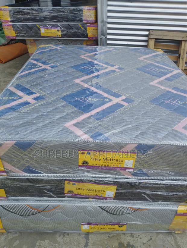 Sisily High Density 31⁄2×6 8-Inch Plain Mattress