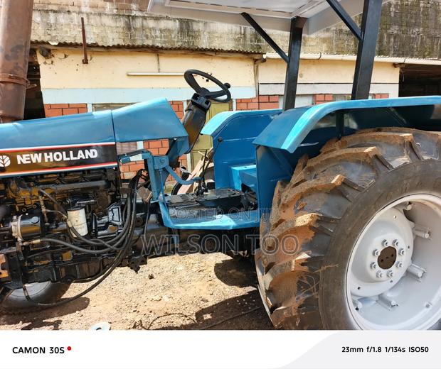 Tractor Newholland 6640