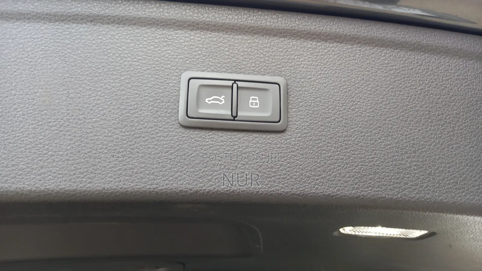 Audi Q5 2.0T Premium AWD quattro 2019 Gray