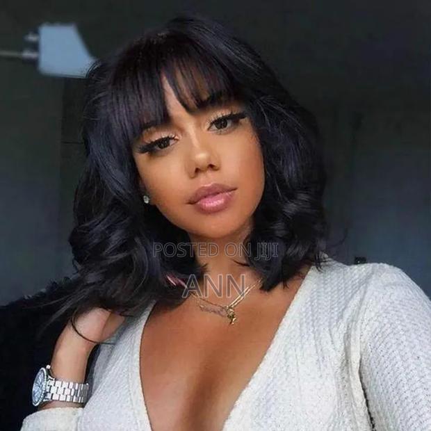 14 Inch Long Wavy Semi - Human Bob With Bangs, 180% Density - thumbnail 3