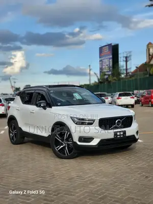 Volvo XC40 B4 Petrol AWD 2020 White