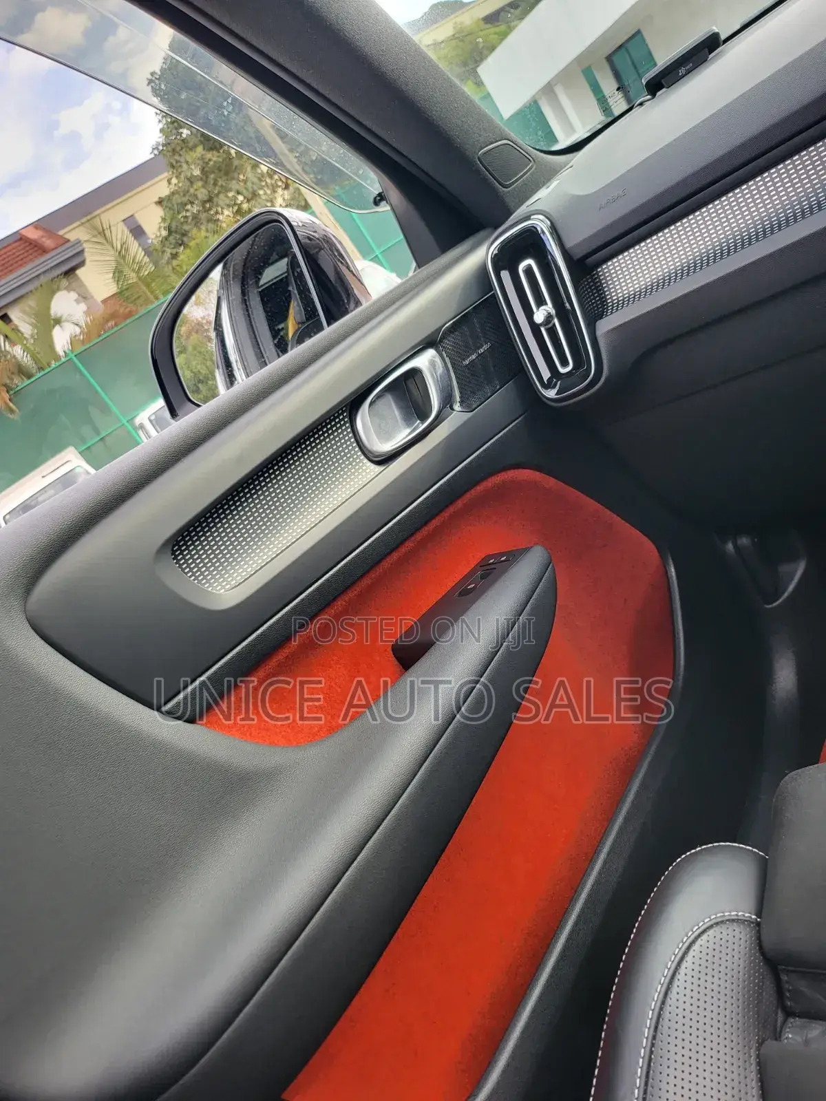 Volvo XC40 B4 Petrol AWD 2020 White