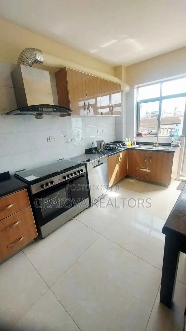 Furnished 3bdrm Penthouse in Valley Arcade for rent