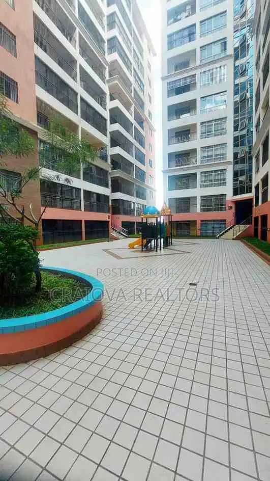 Furnished 3bdrm Penthouse in Valley Arcade for rent