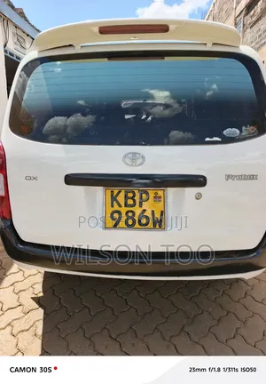Toyota Probox 2006 White