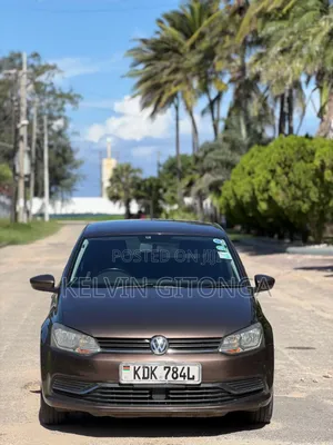 Volkswagen Polo 2015 Beige