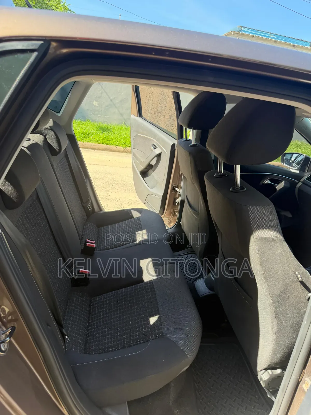 Volkswagen Polo 2015 Beige