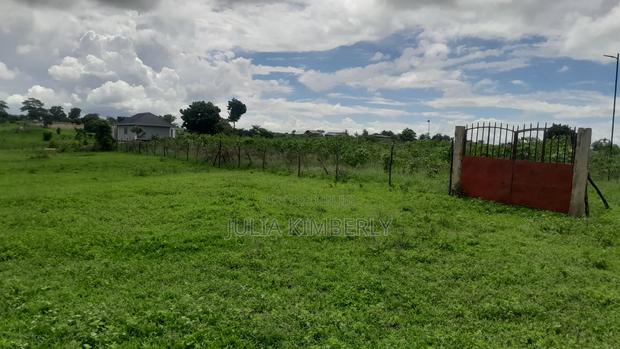 Mariakani/Kaloleni Acre Plots for Sale 1.3mil - thumbnail 3