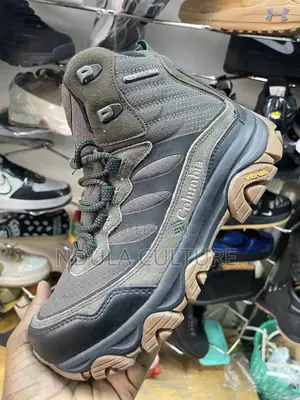 Columbia Strata Trail Mid Wp Men's Hiking Boots,