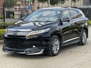 Toyota Harrier 2019