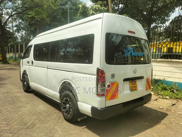 Toyota Grand HiAce 2012 White - thumbnail 6