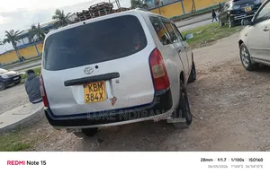 Toyota Probox 2004 Silver