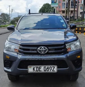 Toyota Hilux 2021 Gray