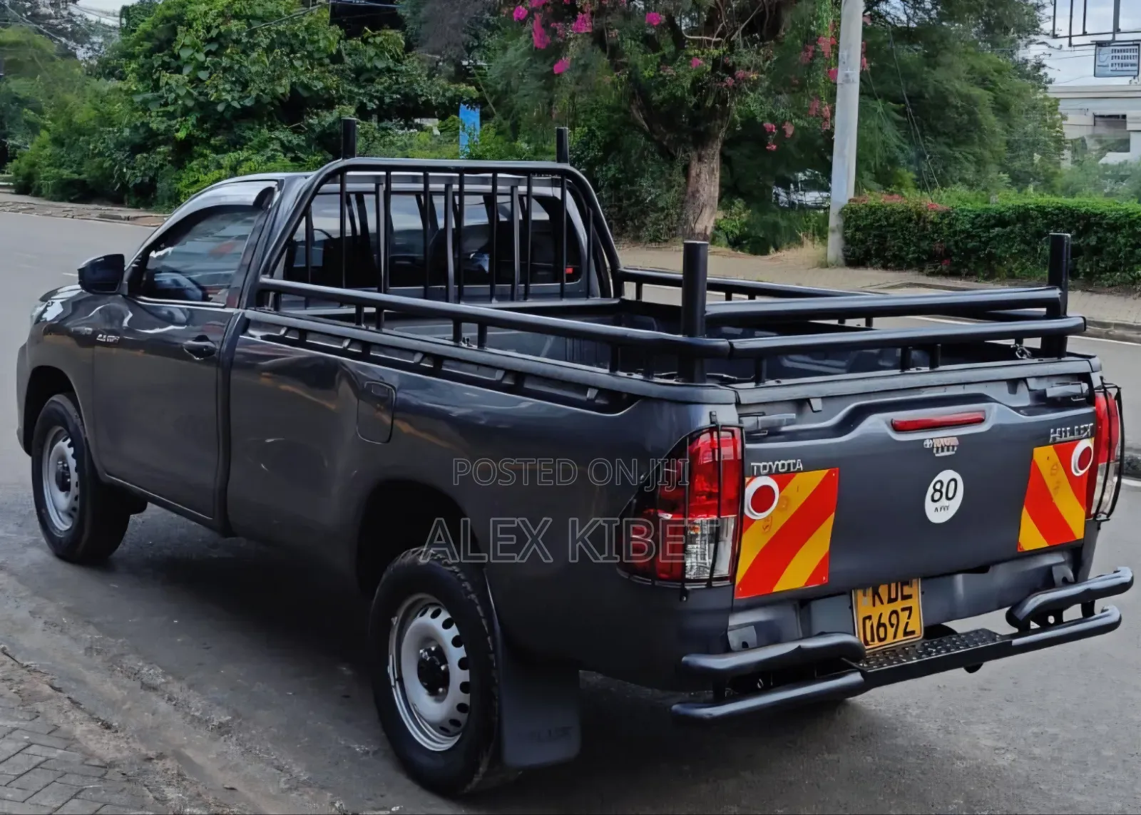 Toyota Hilux 2021 Gray