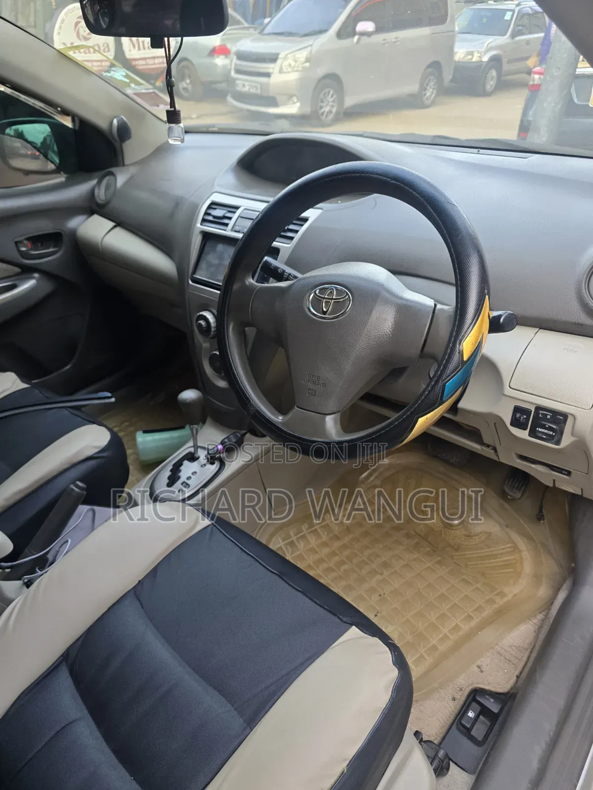 Toyota Belta 2009 Silver