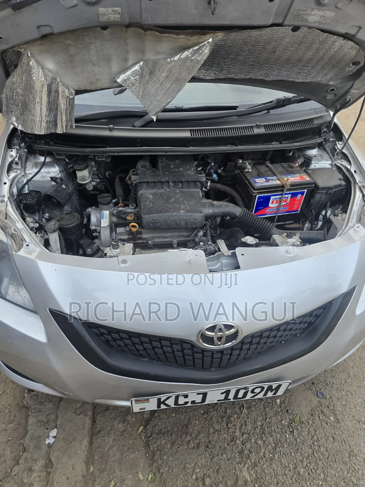 Toyota Belta 2009 Silver