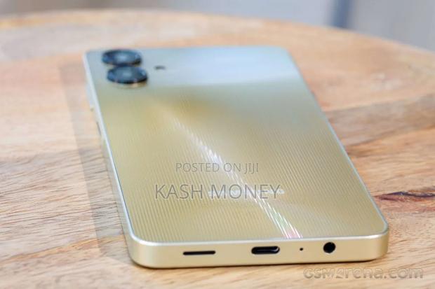 Samsung Galaxy A06 128 GB Gold - thumbnail 2