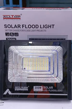 200w Top Quality Dc Solar Floodlight With Mounting Bracket Remote