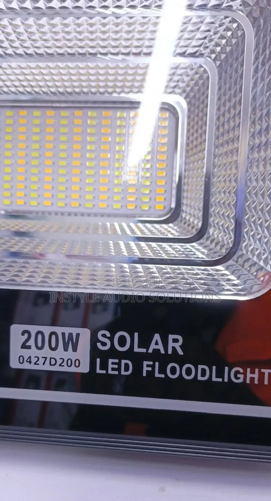 200w Top Quality Dc Solar Floodlight With Mounting Bracket Remote