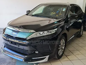 Toyota Harrier 2019
