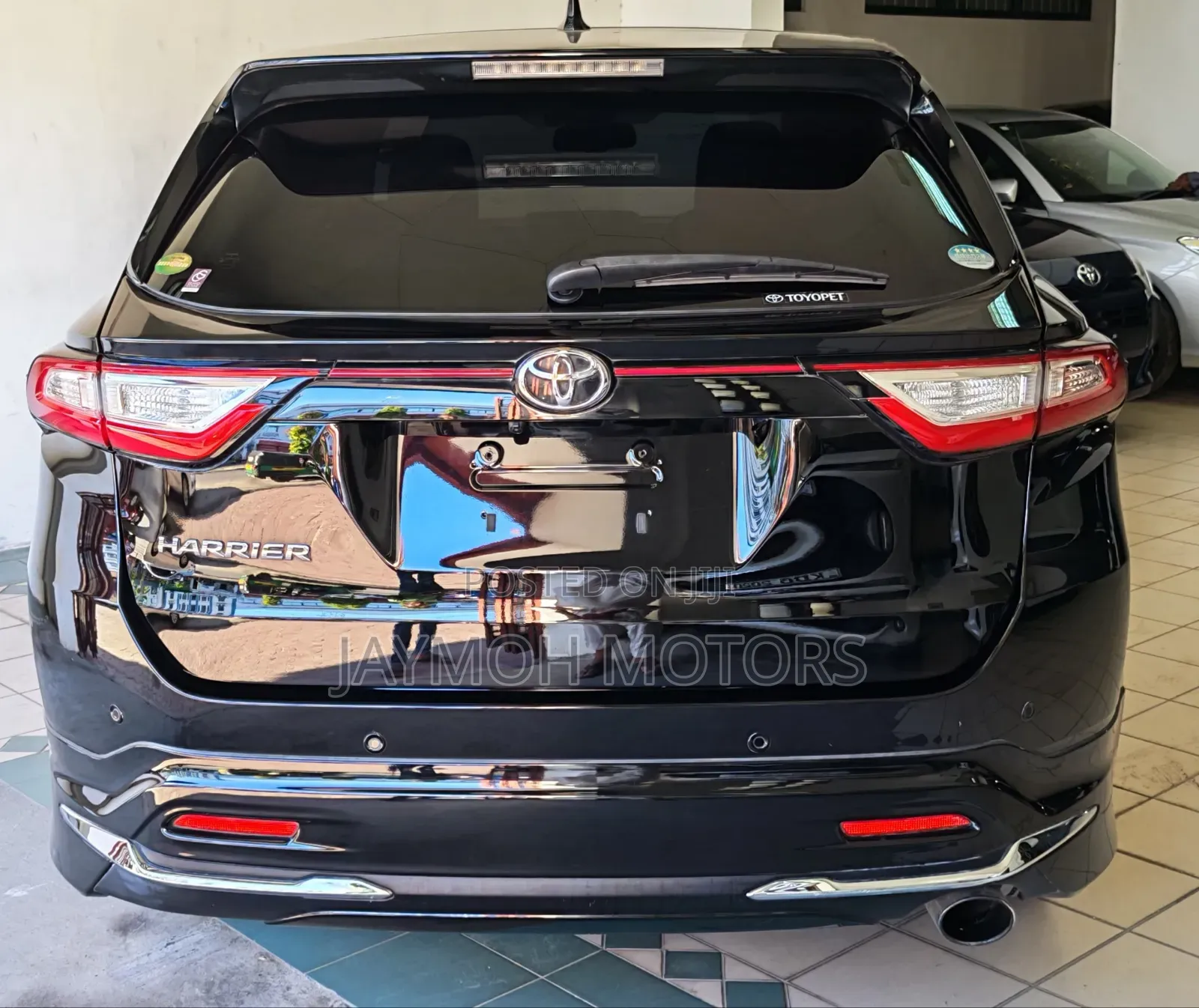 Toyota Harrier 2019