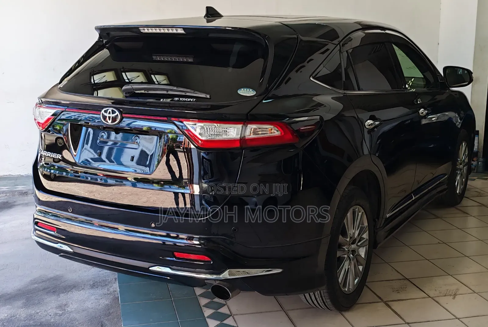 Toyota Harrier 2019