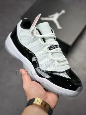 Air Jordan 11 Low Ankle Sneakers in "Multicolor"