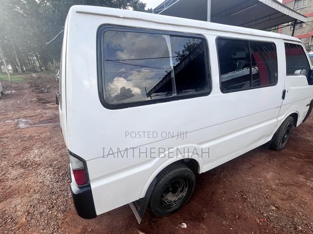 Mazda Bongo 2008 White - thumbnail 2