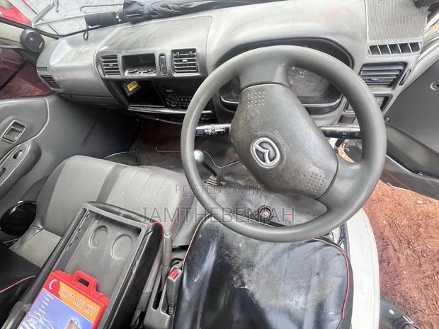 Mazda Bongo 2008 White - thumbnail 9