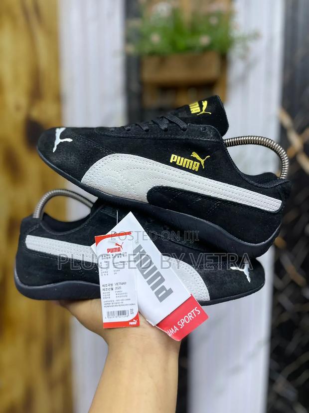 Puma Speed Cat in "Panda" Colourway./Black White Sneakers.