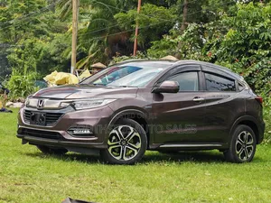 Honda Vezel 1.5 2WD 172 hp 2019 Brown