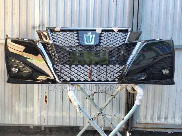Crown Athlete 2017/2018 Bumper