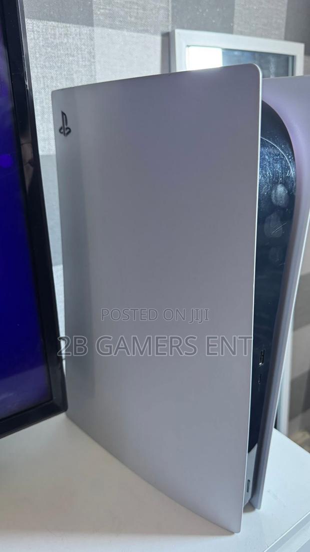 Digital Play Station 5, Standard Version - thumbnail 2