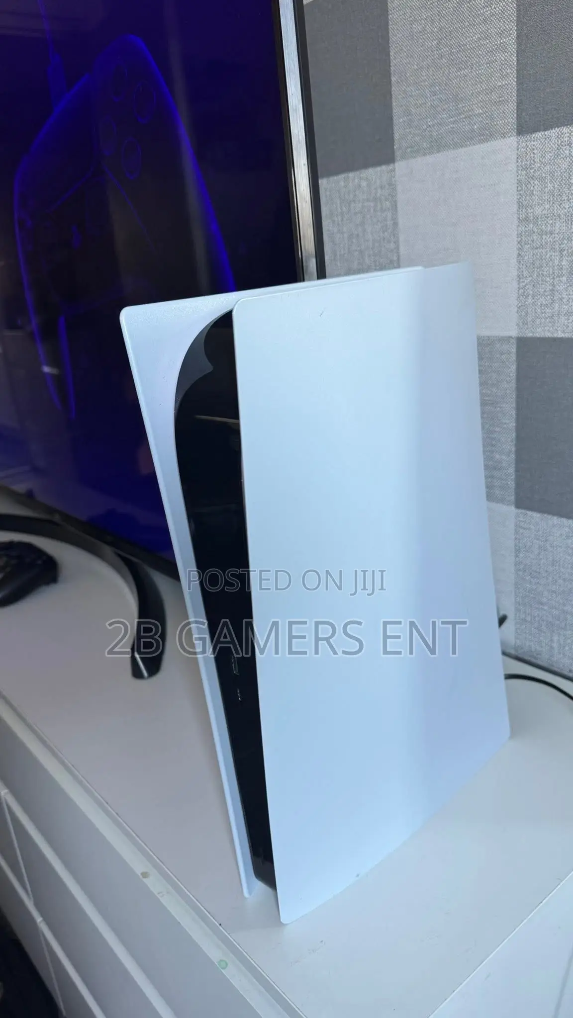 Digital Play Station 5, Standard Version